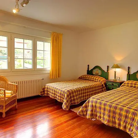 Sleeps 12 Pool Wifi Самиера