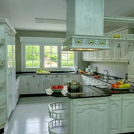Sleeps 12 Pool Wifi Вилла *